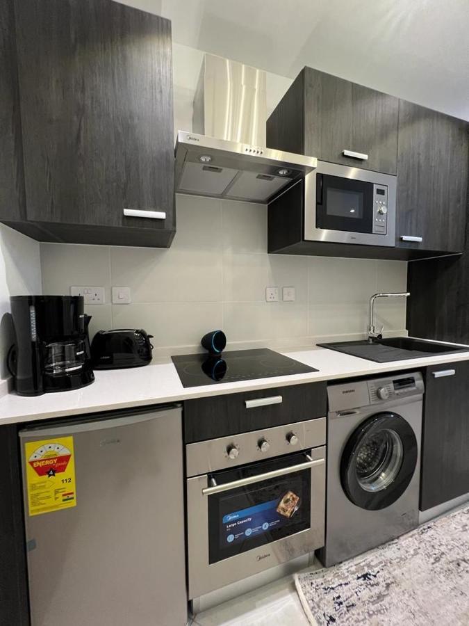 The Lennox Luxury Apartment Άκρα Εξωτερικό φωτογραφία