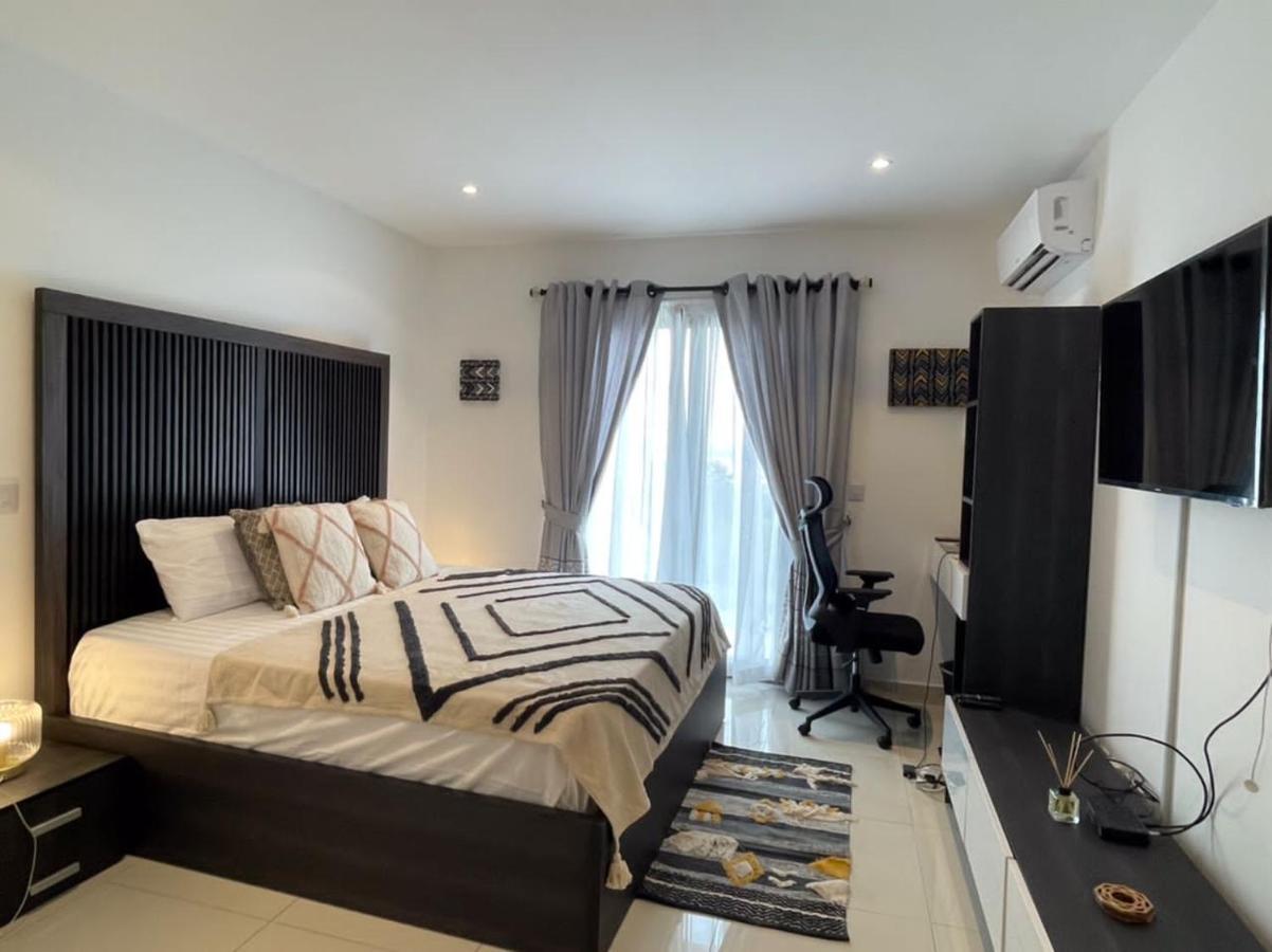 The Lennox Luxury Apartment Άκρα Εξωτερικό φωτογραφία